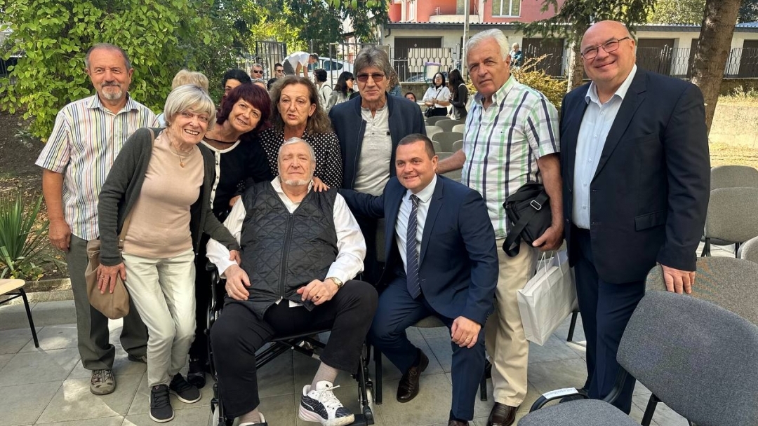 120 г. от рождението на Апостол Арнаудов отбелязаха в ПГ по електротехника и електроника