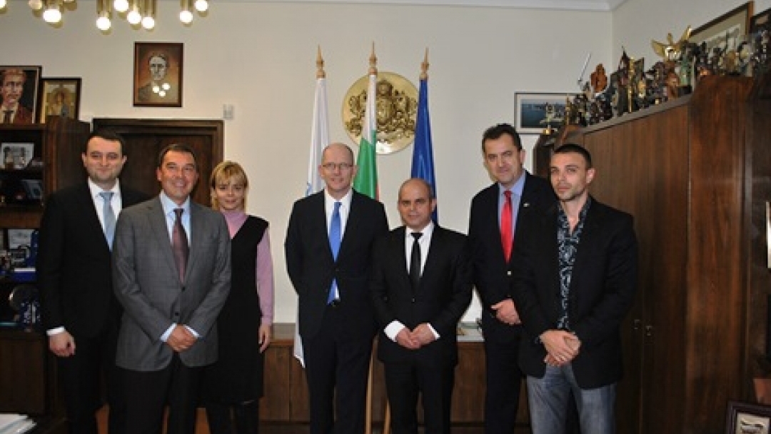 Кметът Пламен Стоилов се срещна с представители на Световната банка и Европейската комисия