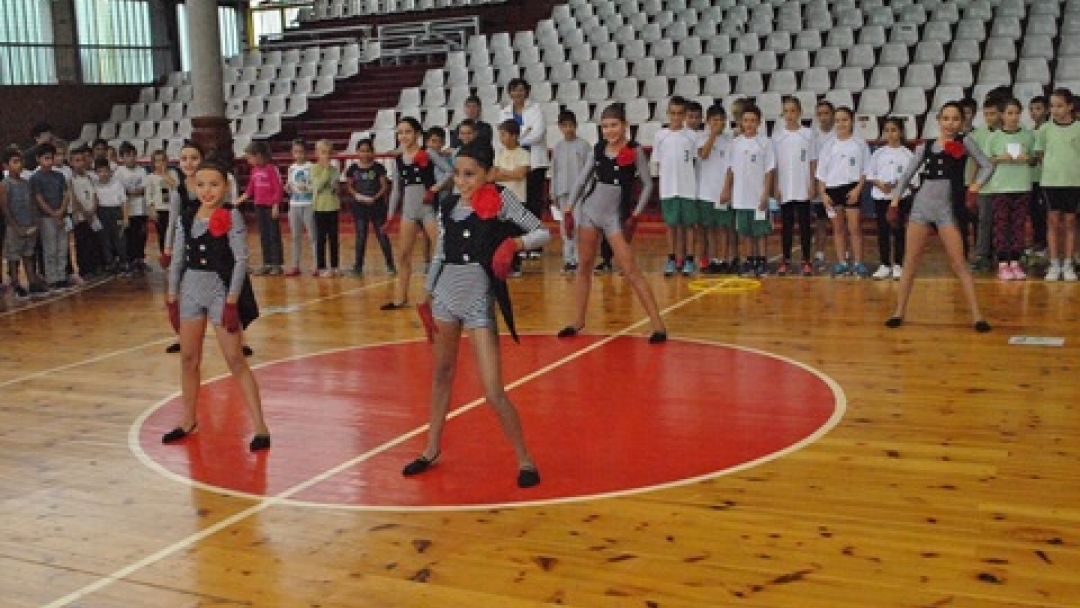 Инж. Димитър Наков откри празника „Спортни звездички“