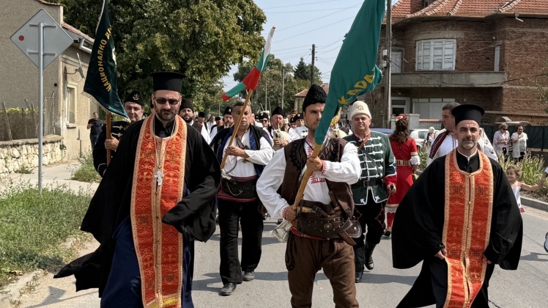 Десетият Комитски събор в Червена вода почете паметта на четниците и 150 години от Априлската епопея  