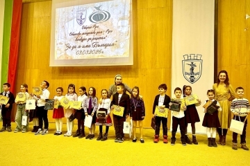 Повече от 370 ученици се включиха в тазгодишното издание на конкурса рецитал „За да я има България“