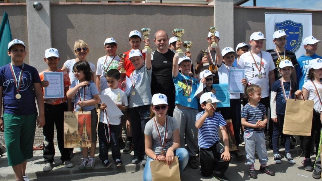 Проведе се поредния турнир по спортен риболов „Липник 2014“