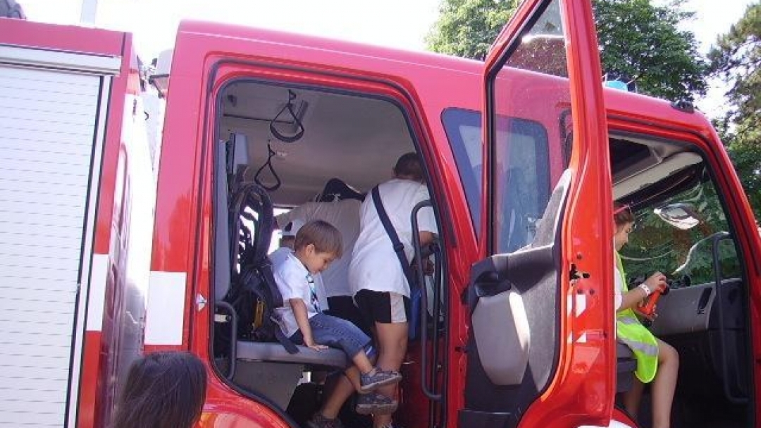 Клуб „Приятели на Библиотеката“