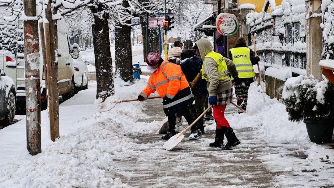 Община Русе обяви 12 януари за неучебен ден, всички общински паркинги ще бъдат безплатни   