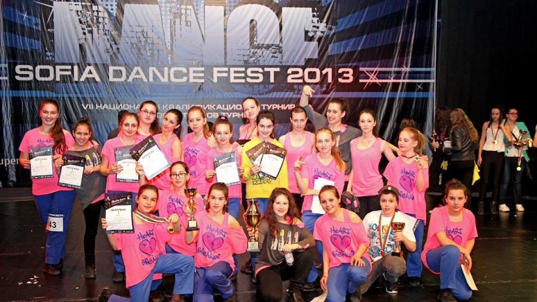 Oтлично представяне на танцьорите от формация за модерен балет „Mираж” във второто издание на „Sofia Dance Fest”