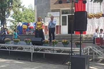 Просена събра таланти от различни етноси на пъстър празник