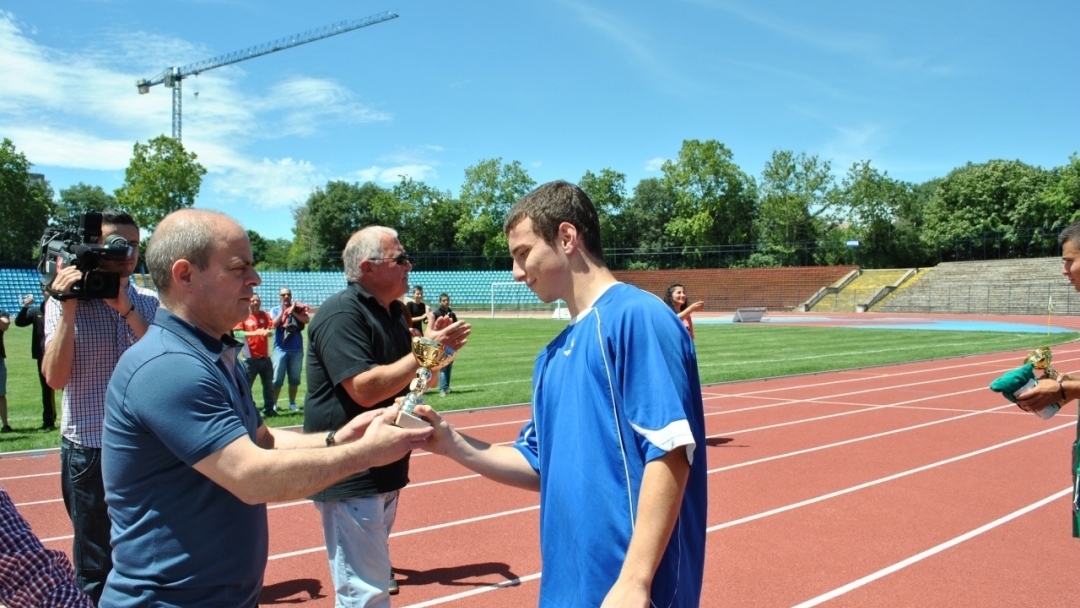 ФК „Дунав 2010” – фаворит на футболния турнир „Искам да бъда” 