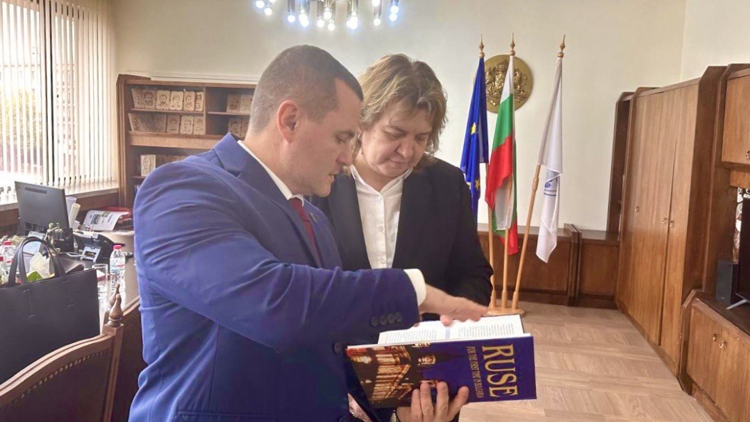 Кметът на Русе обсъди с председателя на Народното събрание ключови теми за местното самоуправление