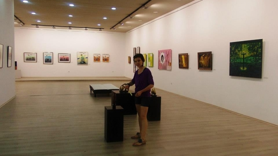 Изложба „Камертон” на русенски художници гостува в Арт център Плевен