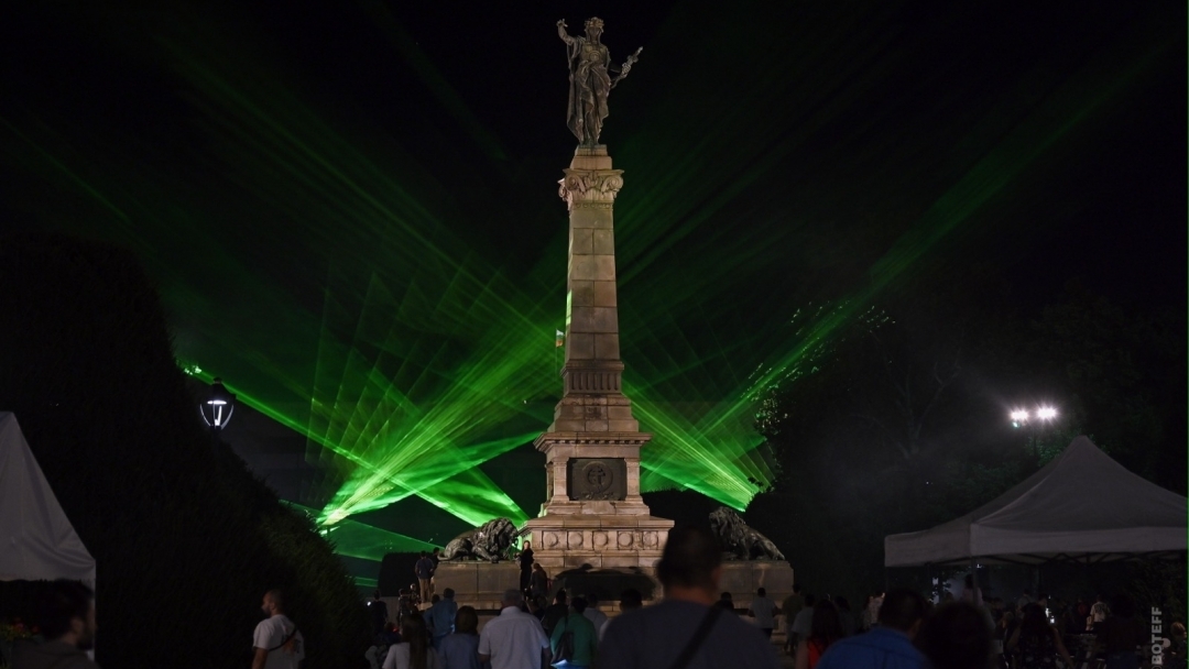 Русе затвърди мястото си на кулинарната карта с четвъртия Празник на торта "Гараш"