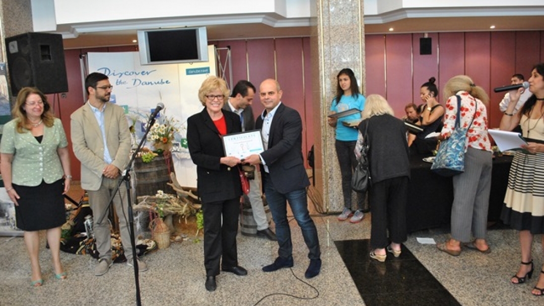 Кметът и зам.-министърът на туризма откриха винарско изложение в Русе