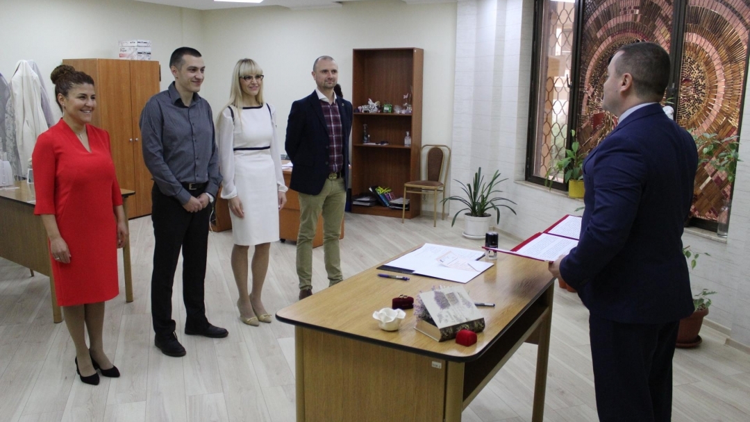 Община Русе почете Седмицата на брака