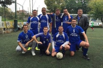 Отборът на Община Русе спечели купата в учителския турнир по футбол