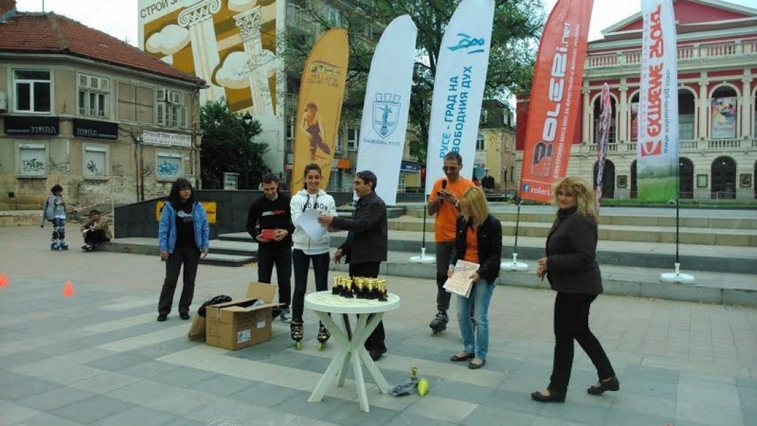 Русе събра любители на ролер спорта от България и Румъния