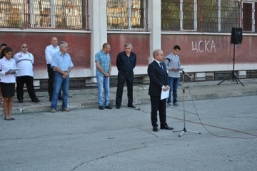 Кметът на Община Русе откри учебната година в  Спортното училище в Русе