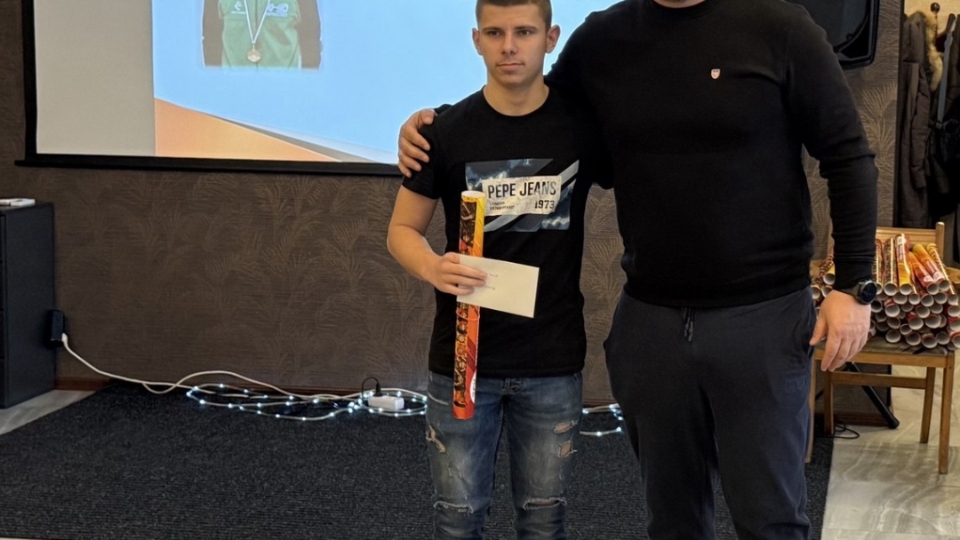 ТСК-Русе награди шампионите си и почете проф. д-р Кирил Панайотов