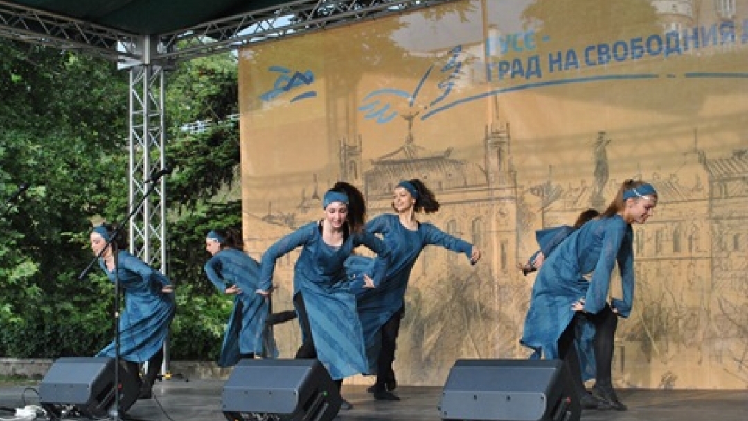 Кметът Пламен Стоилов откри Международен фестивал на пясъчни скулптури Русе 2015