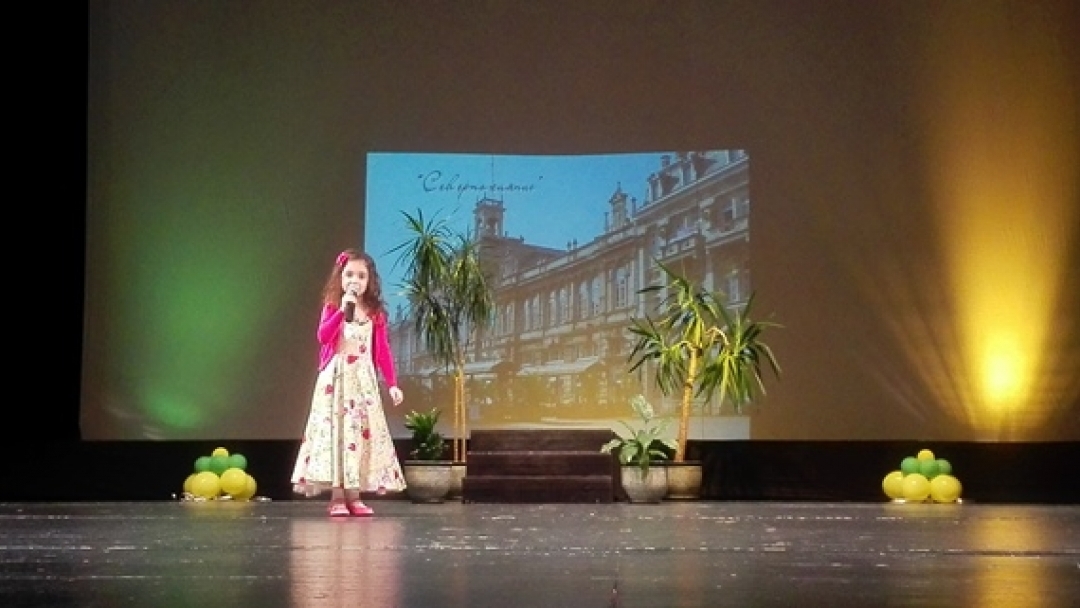 Специалната награда на кмета на Община Русе отива в Свищов, а статуетката ГРАН ПРИ – при ученичка от НУИ „Проф. В. Стоянов”-Русе