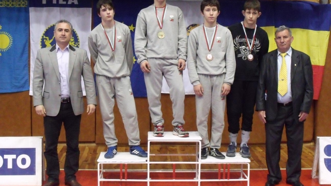 Приключи Седмият международен турнир по борба за кадети и кадетки “Русенски легенди”