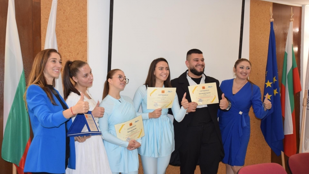 Ученици от ПГ „Иван П. Павлов“ представиха визията си за бъдещето на туризма в Русе