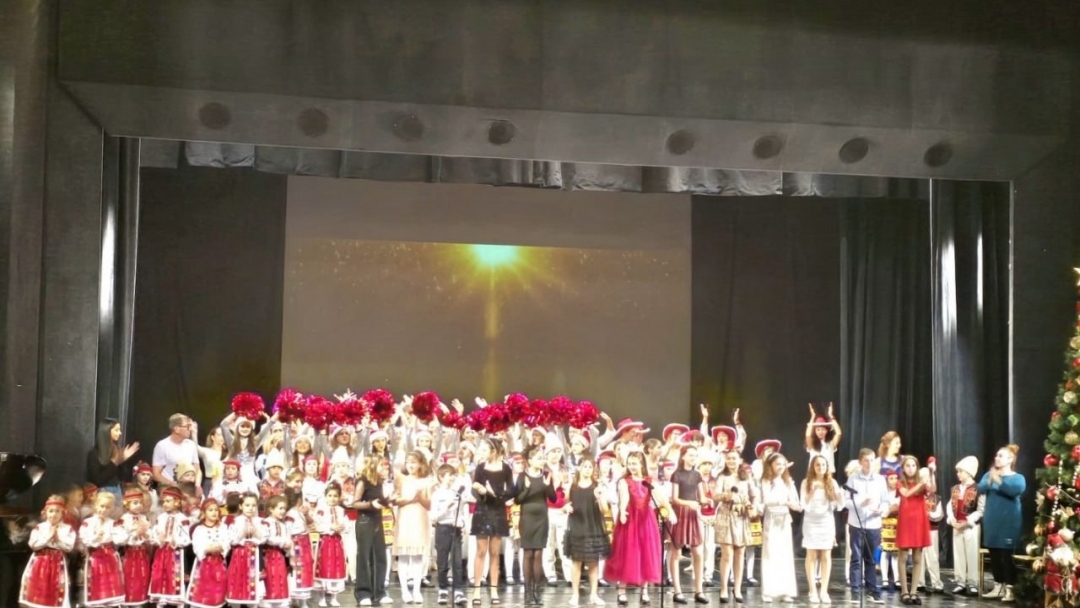 Концертът „Синьо сърце“ подкрепя с 3 хиляди евро Сдружение „Родители на деца и възрастни с аутизъм – Русе“