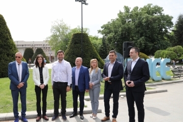 В Русе беше открита първата точка за безплатен и безжичен достъп до интернет