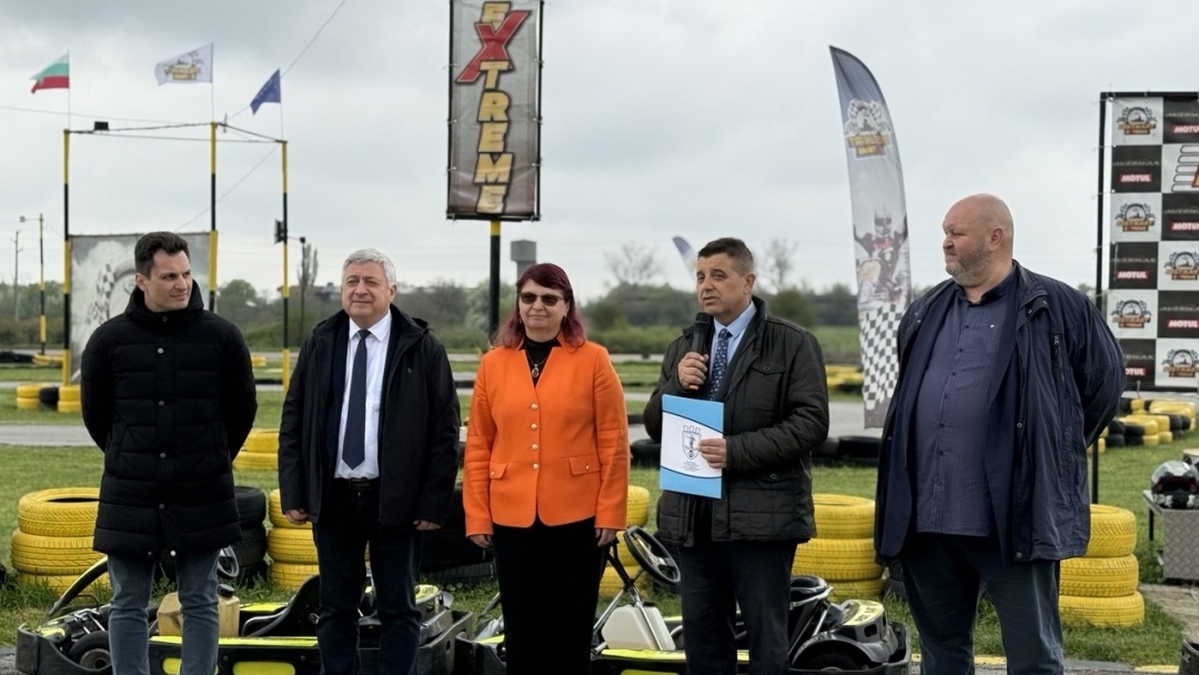 Русенският университет изгради площадка за обучение по пътна безопасност