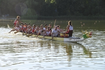 The first national championship in dragon boats ended with increased interest