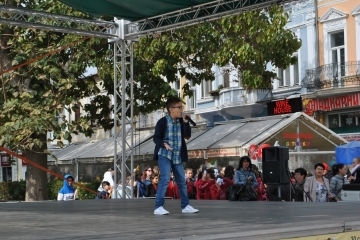 Фестивалът "Всемир на таланти" събра близо хиляда участници в Русе