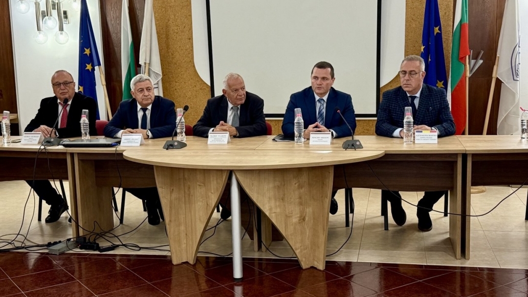 Русе и Гюргево засилват диалога по проекта за инсинератор и съвместните действия в защита на гражданите