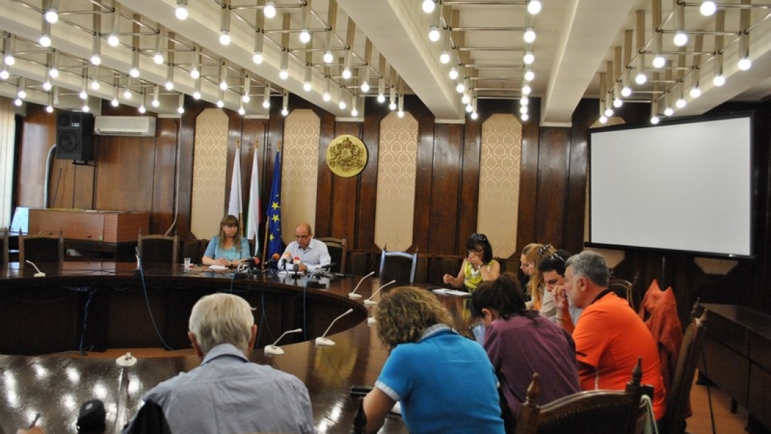 Кметът Пламен Стоилов отчете свършеното от началото на годината до момента