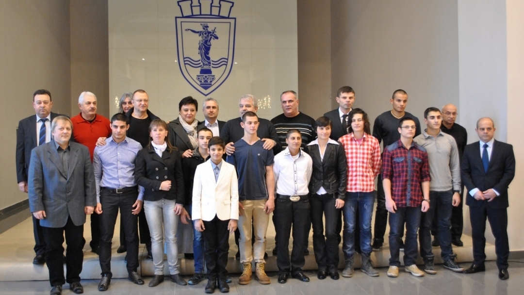 Кметът Пламен Стоилов награди Спортист на годината за 2014-а 