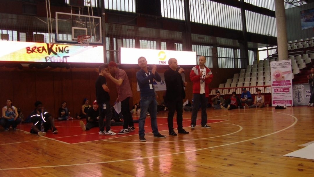 Кметът Пламен Стоилов откри републикански шампионат по брейк денс и попинг 