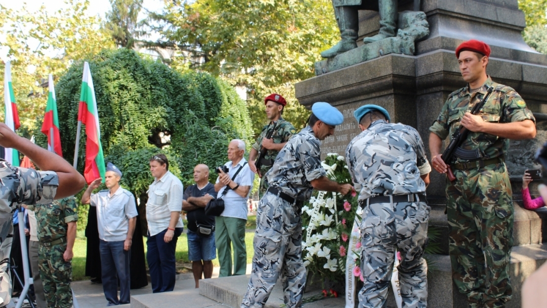Стотици русенци отбелязаха Съединението на България