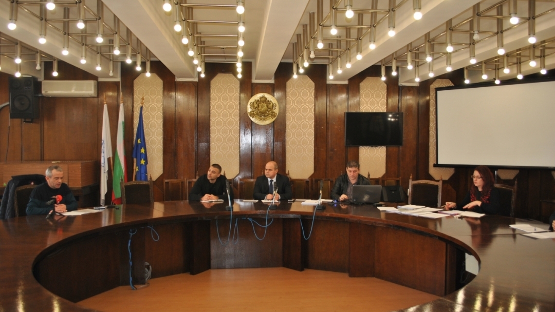 Партиите в Русе постигнаха споразумение за разпределението на ръководните длъжности в секциите на предстоящите избори