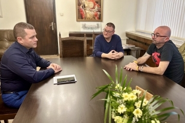 The Mayor of Ruse and the athlete Georgi Peev discussed the cause of donation