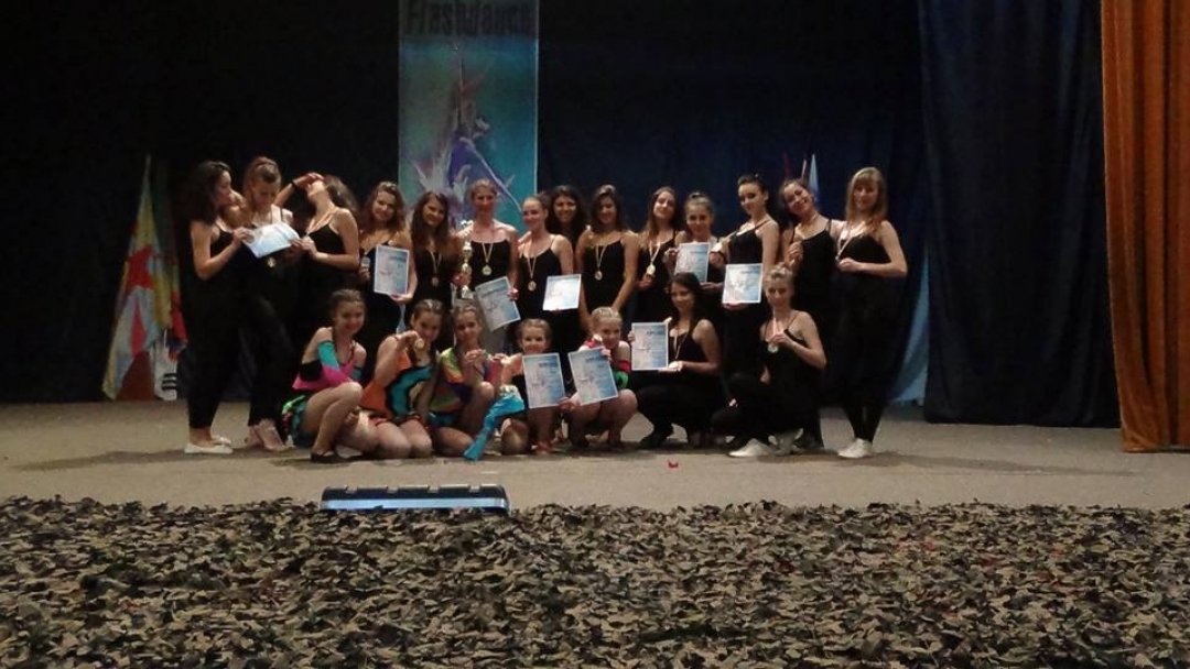 Танцово студио „Импулс“ към Общински младежки дом – Русе с награди от конкурс в Румъния