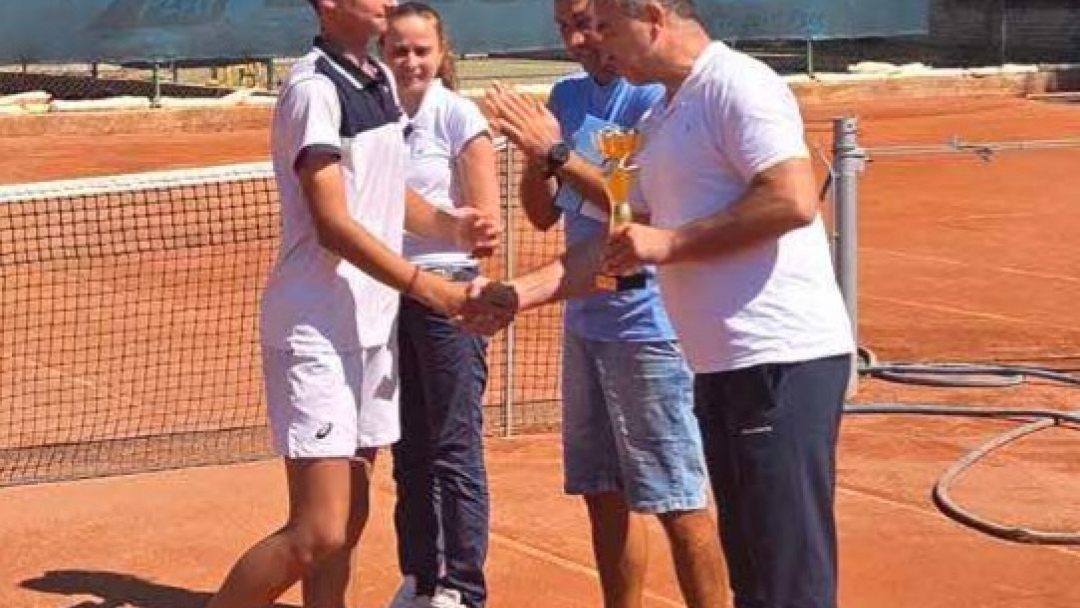 The winners of the International Tennis Tournament for children under 14 in Ruse were awarded