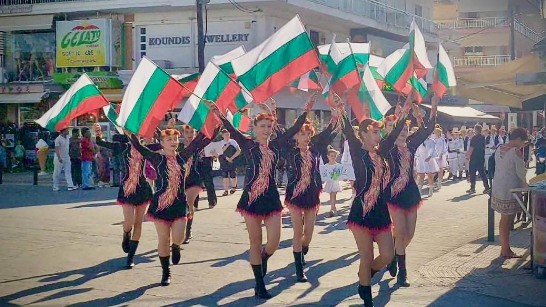 Русенските „Екстрийм“ и „Импулс“ завладяха сцената на международен фестивал в Гърция