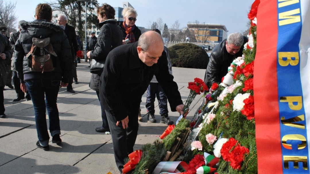 Денят на защитника на отечеството беше отбелязан в Русе