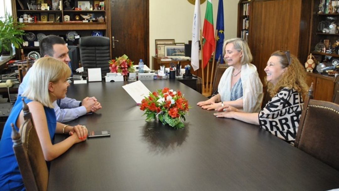 Павлина Доковска със златна значка ‚Русе‘