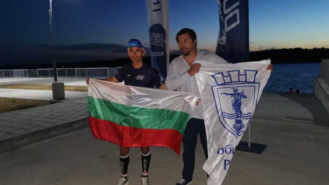 Русе посрещна ултрамаратонеца Владимир Ставрев в четвъртия ден от спортното предизвикателство