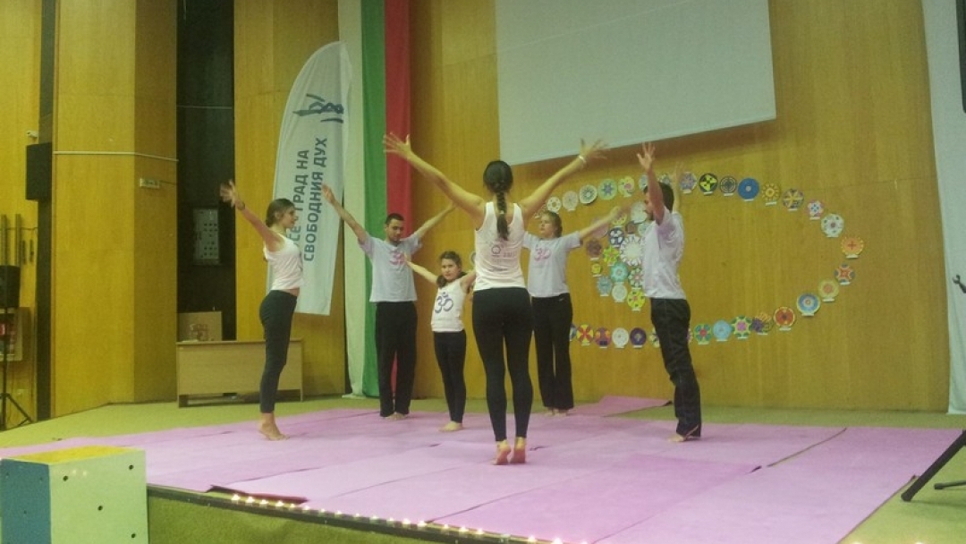 Трети национален йога фестивал се проведе в Русе