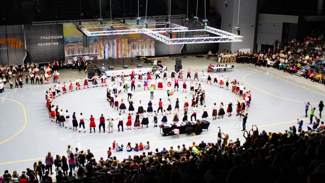 Over 4,000 spectators experienced the traditional Christmas pageant at Arena Ruse