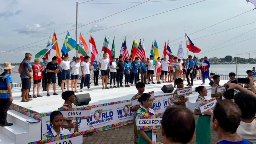 The Municipality of Ruse received the flag for the host city of the World Dragon Boat Championship in 2025