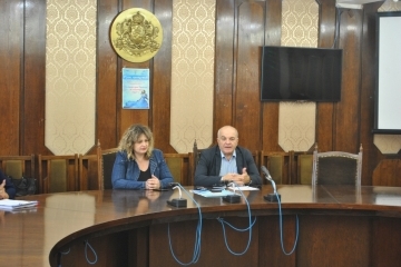 "Русе, танцувай!" възражда традициите на аристократичните танци в града