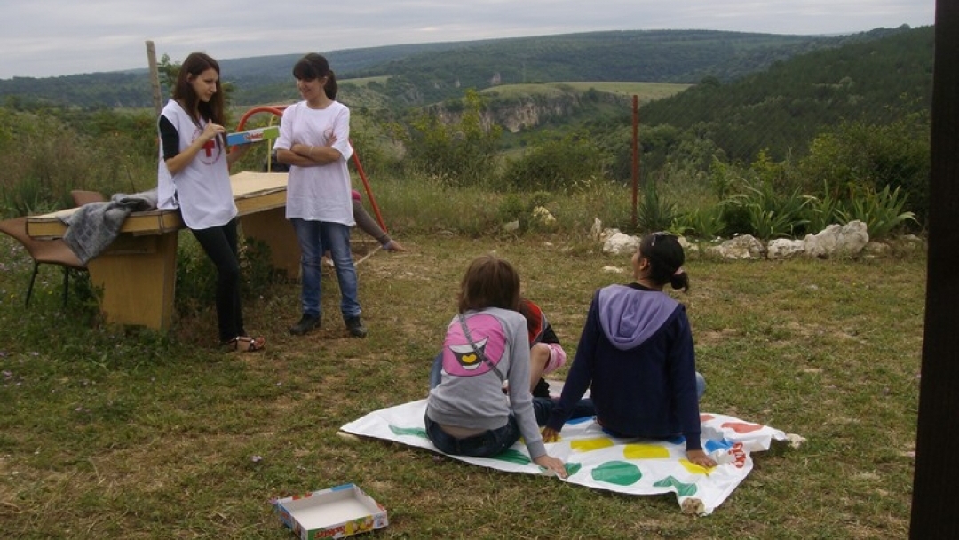 Двудневна почивка и обучение на 15 приемни семейства