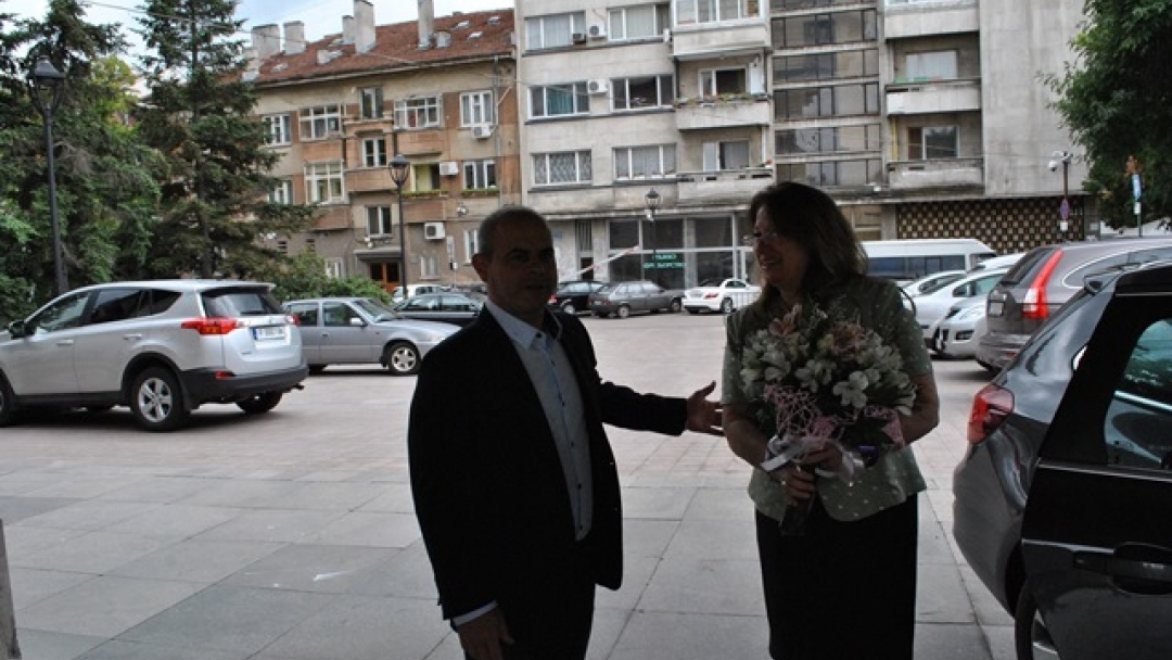 Кметът и зам.-министърът на туризма откриха винарско изложение в Русе