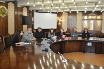 Австрийският куратор Гуе Шмидт представи международната изложба "theRED", която ще се открие в Русе