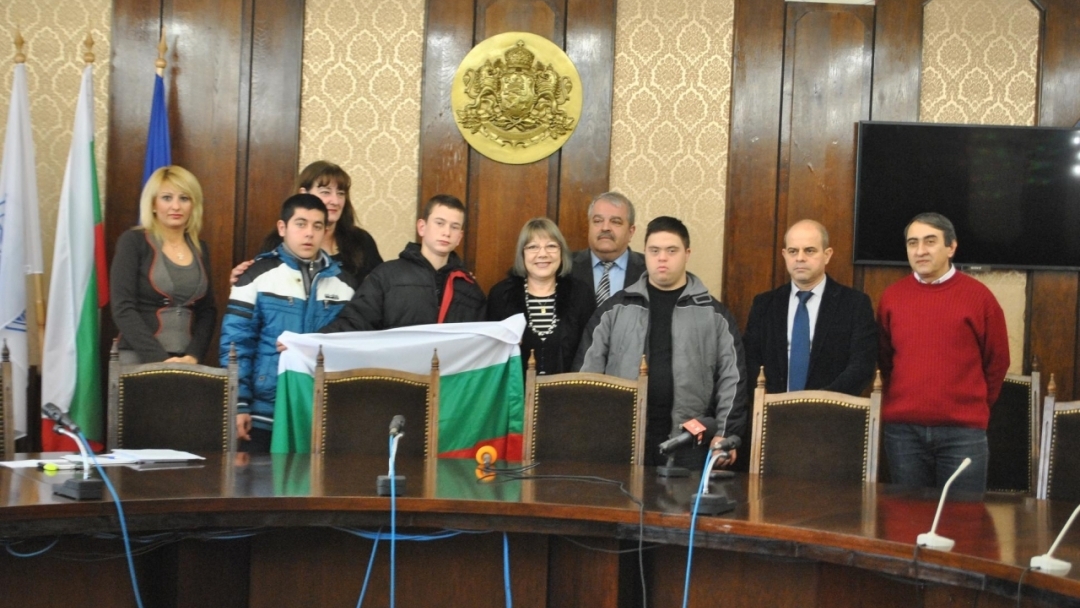 Десетокласник от Русе представя града на Спешъл Олимпикс` 2014 